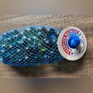 Champion Marbles in sealed Blue Mesh Bag from 1978